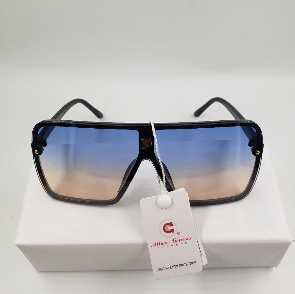 Women's fashion sunglasses.